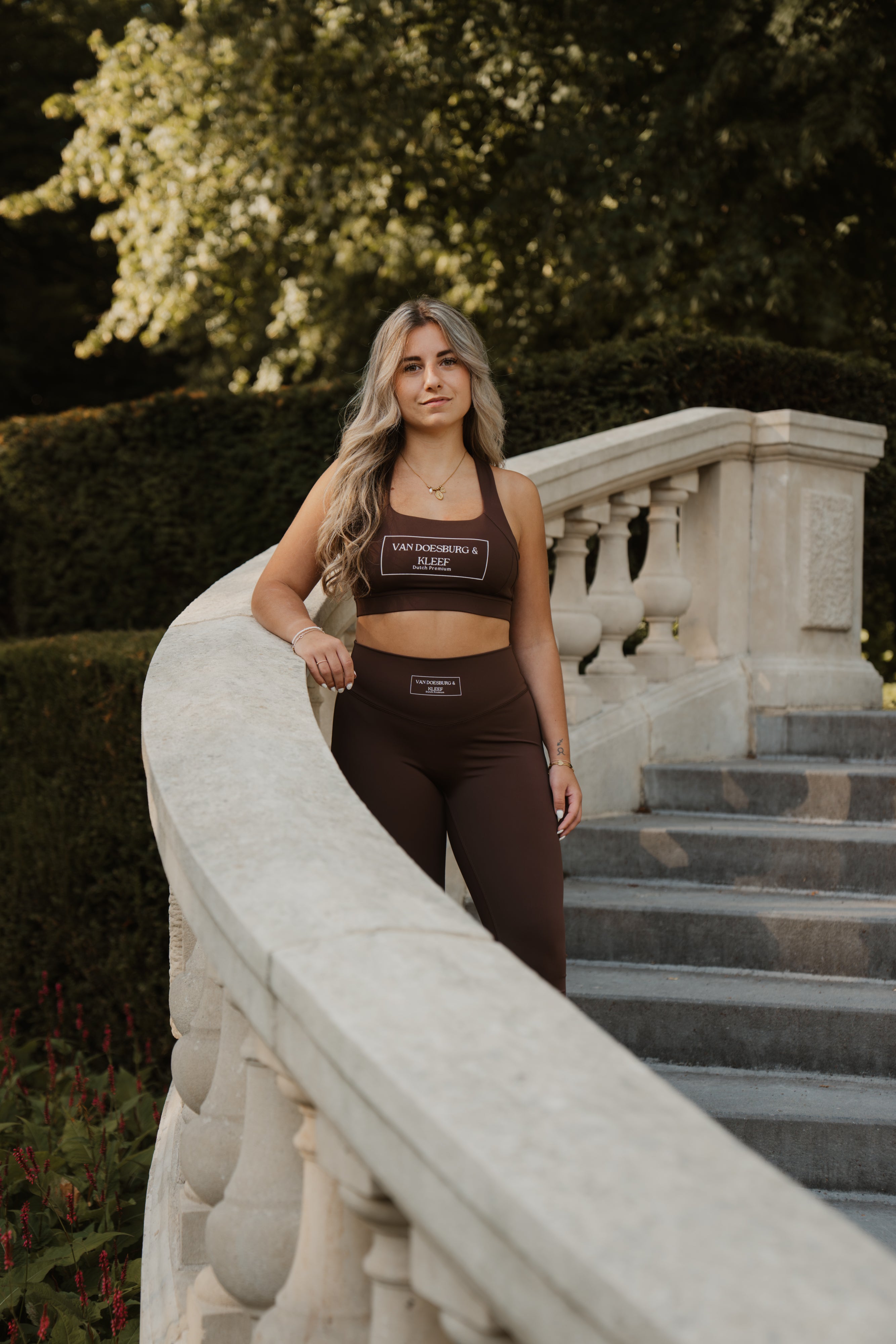 ALL DAY EARTHY BROWN FITNESS LEGGING
